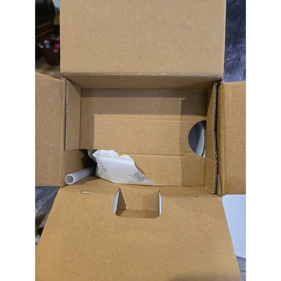 Stanley 40 Oz Flowstate Quencher Tumbler Mint Green Mist In Box W/Straw(shelf) - Picture 2 of 3